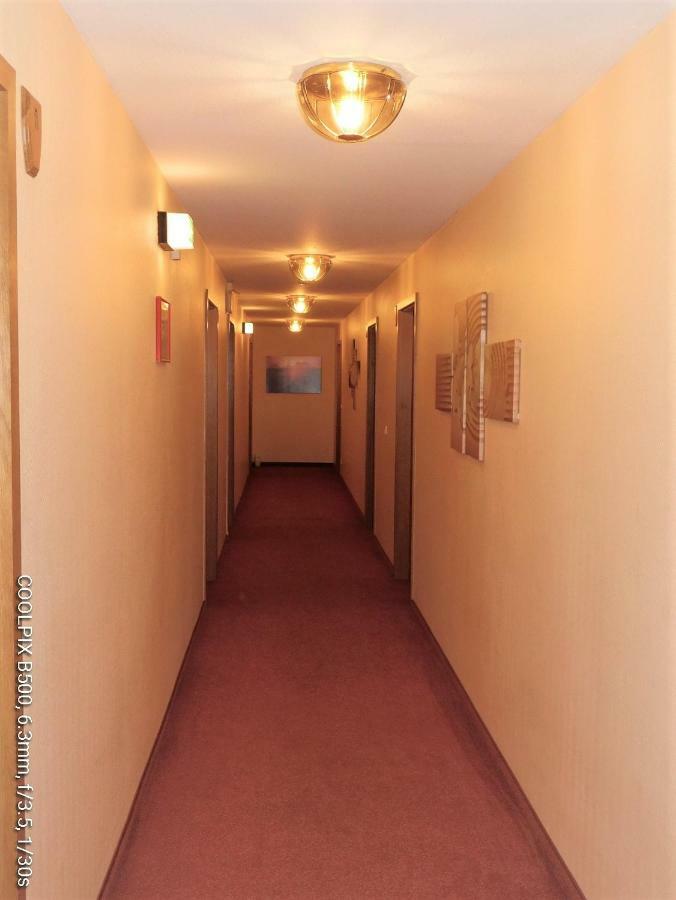 Cadolzburg Gasthof Landhotel Gruner Baum מראה חיצוני תמונה